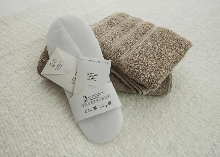 - Cost - Airport - Subway דירה *