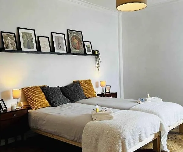 דירה - Cost - Airport - Subway *