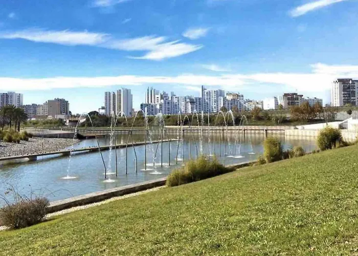 דירה - Cost - Airport - Subway